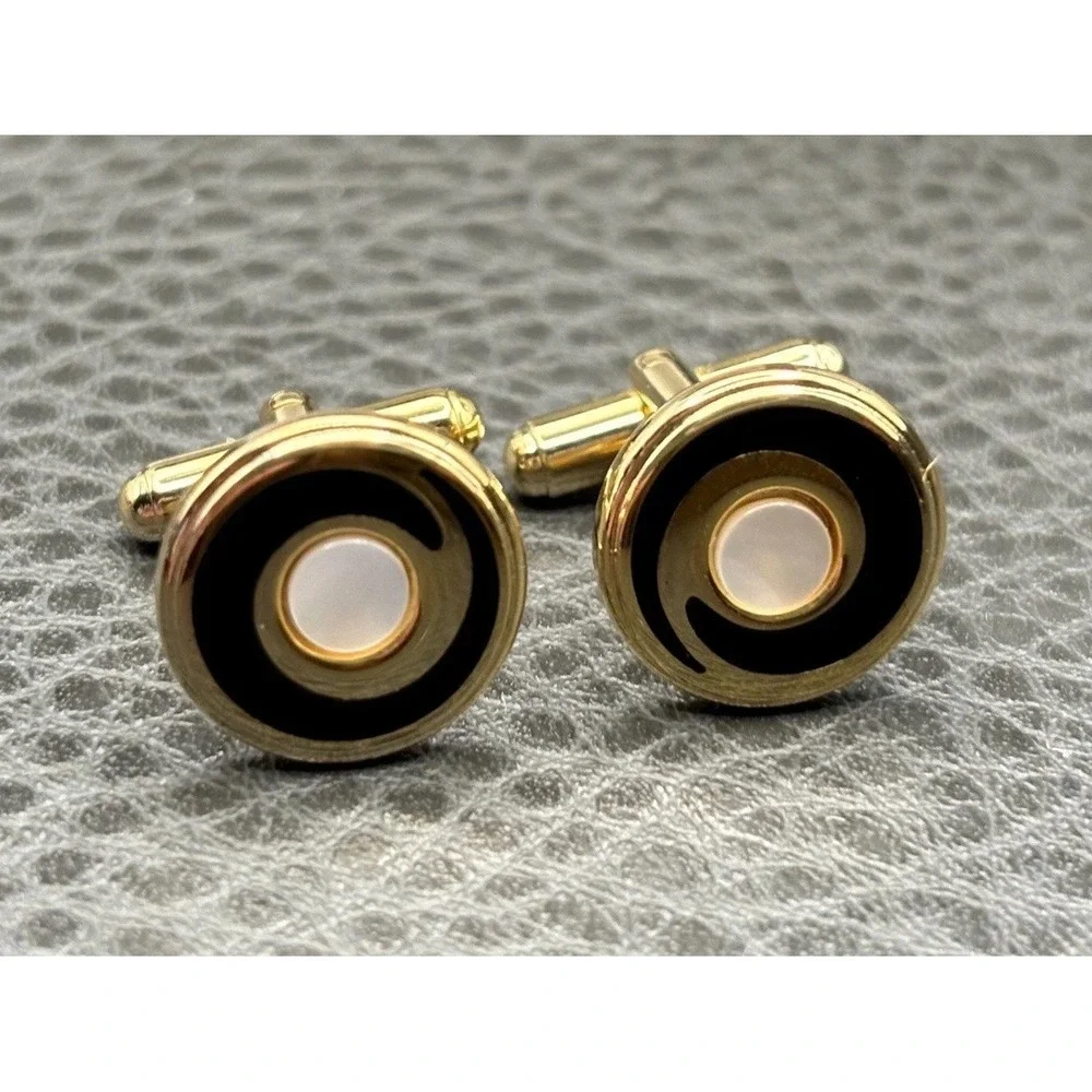 Vintage Mother of Pearl Black Enamel Swirl Round Cufflinks Gold Tone
